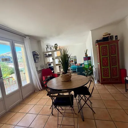 Apartman Le Floreal T3 *